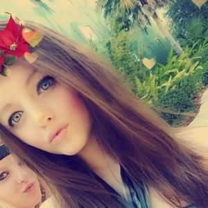 Meet your Posher, Hailey